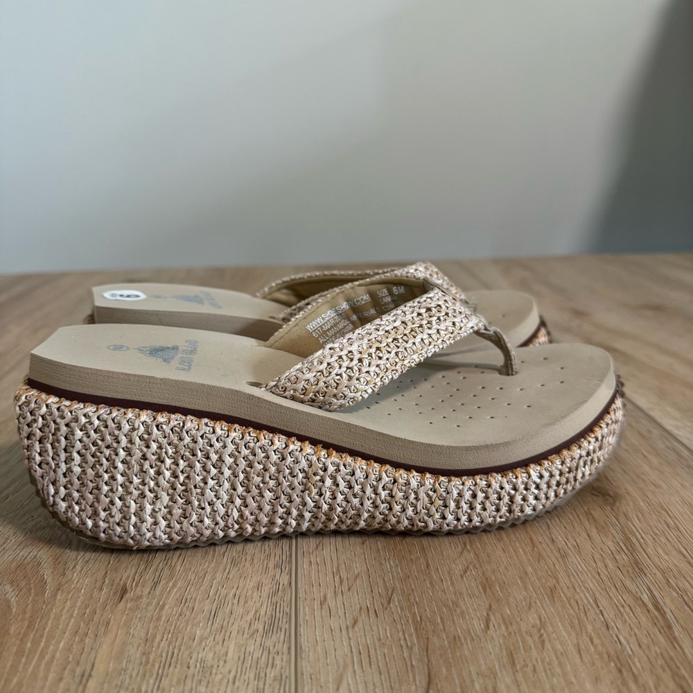 Aloha Island Beige Woven Sandals